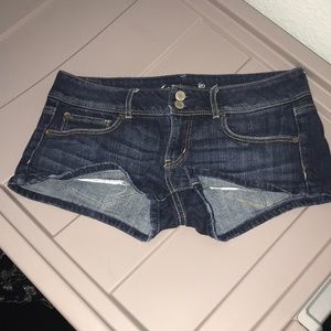 Size 6 American eagle  dark denim shorts